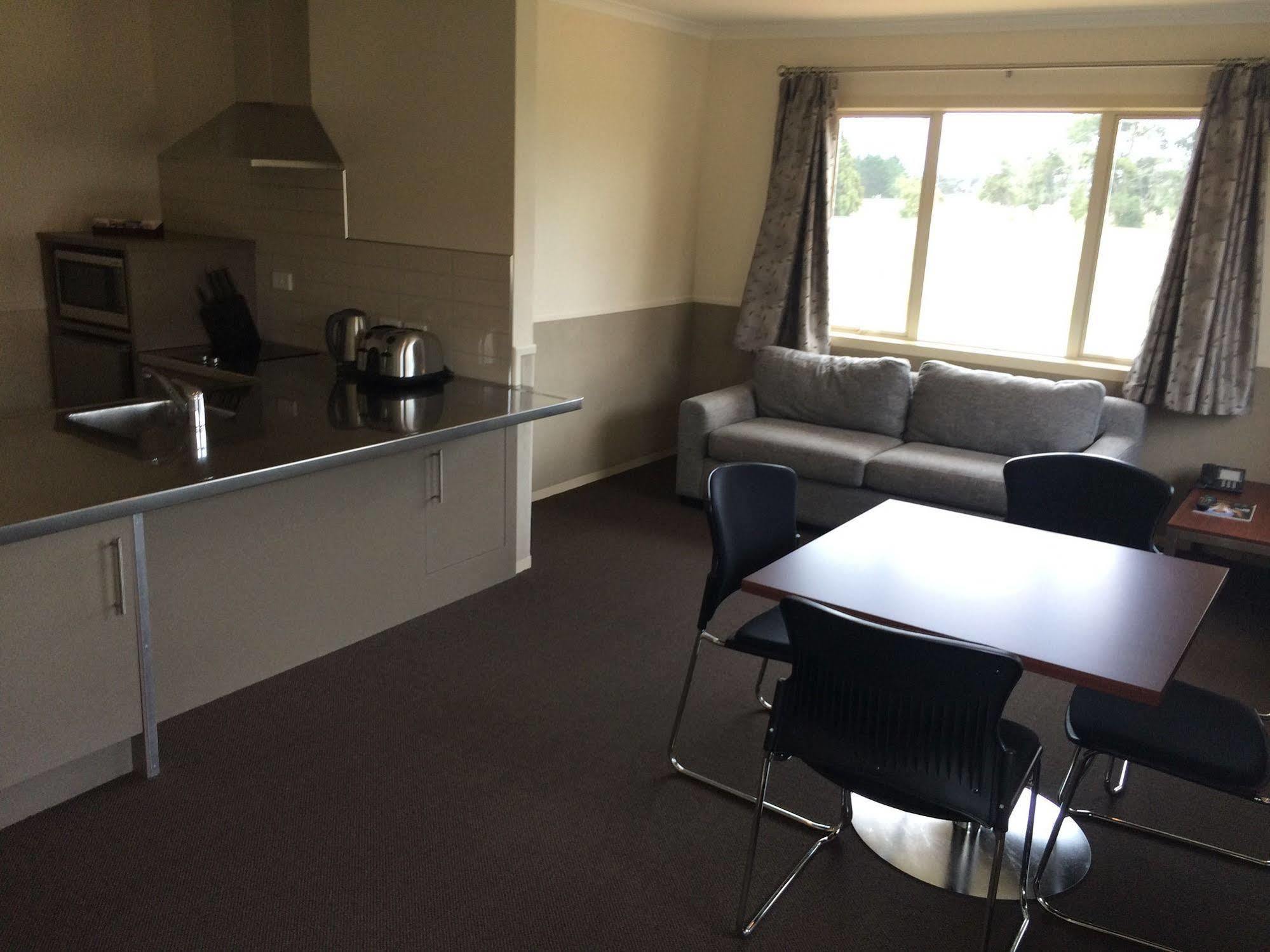 Bruce Pulman Lodge Papakura Dış mekan fotoğraf
