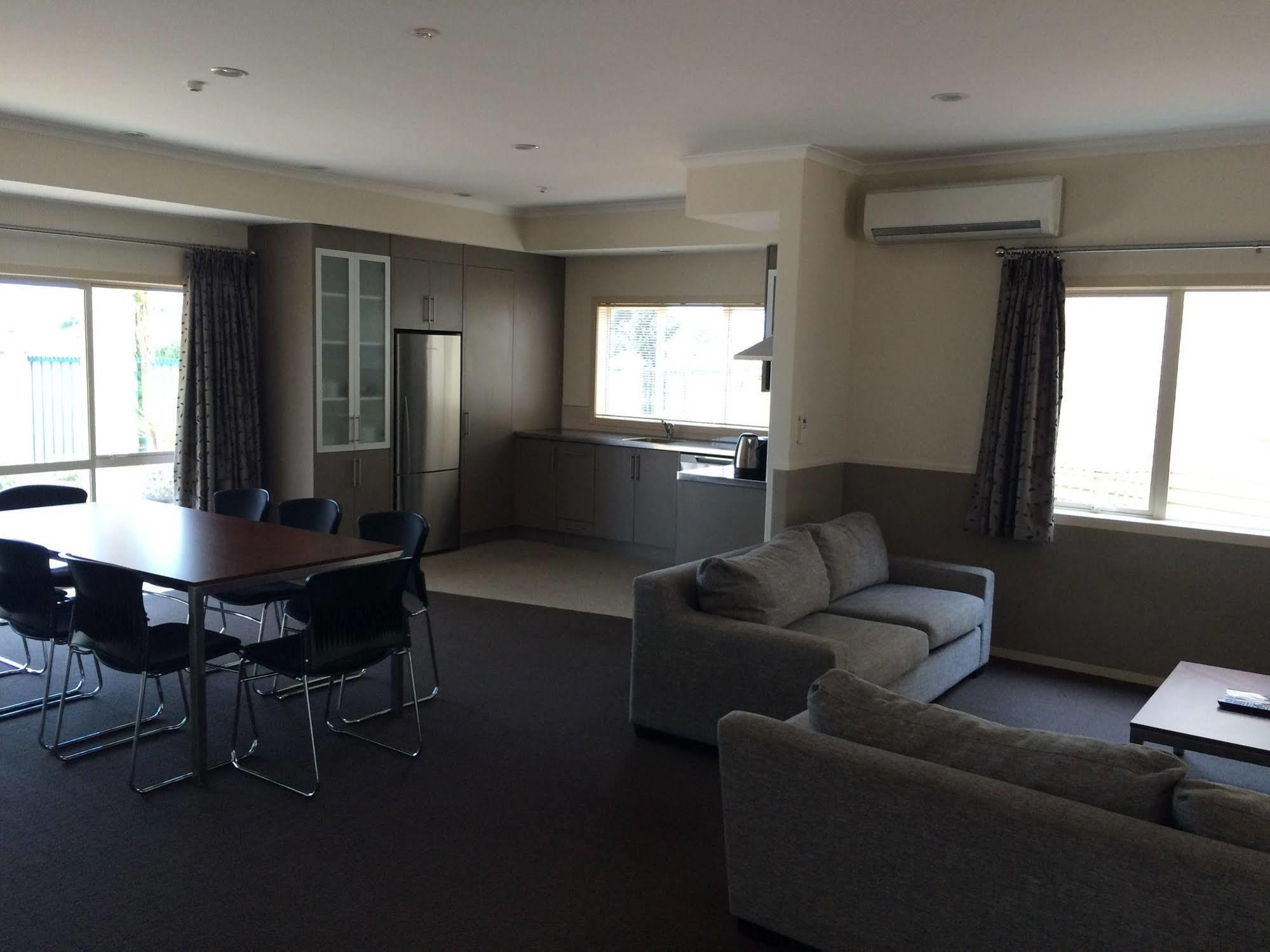 Bruce Pulman Lodge Papakura Dış mekan fotoğraf