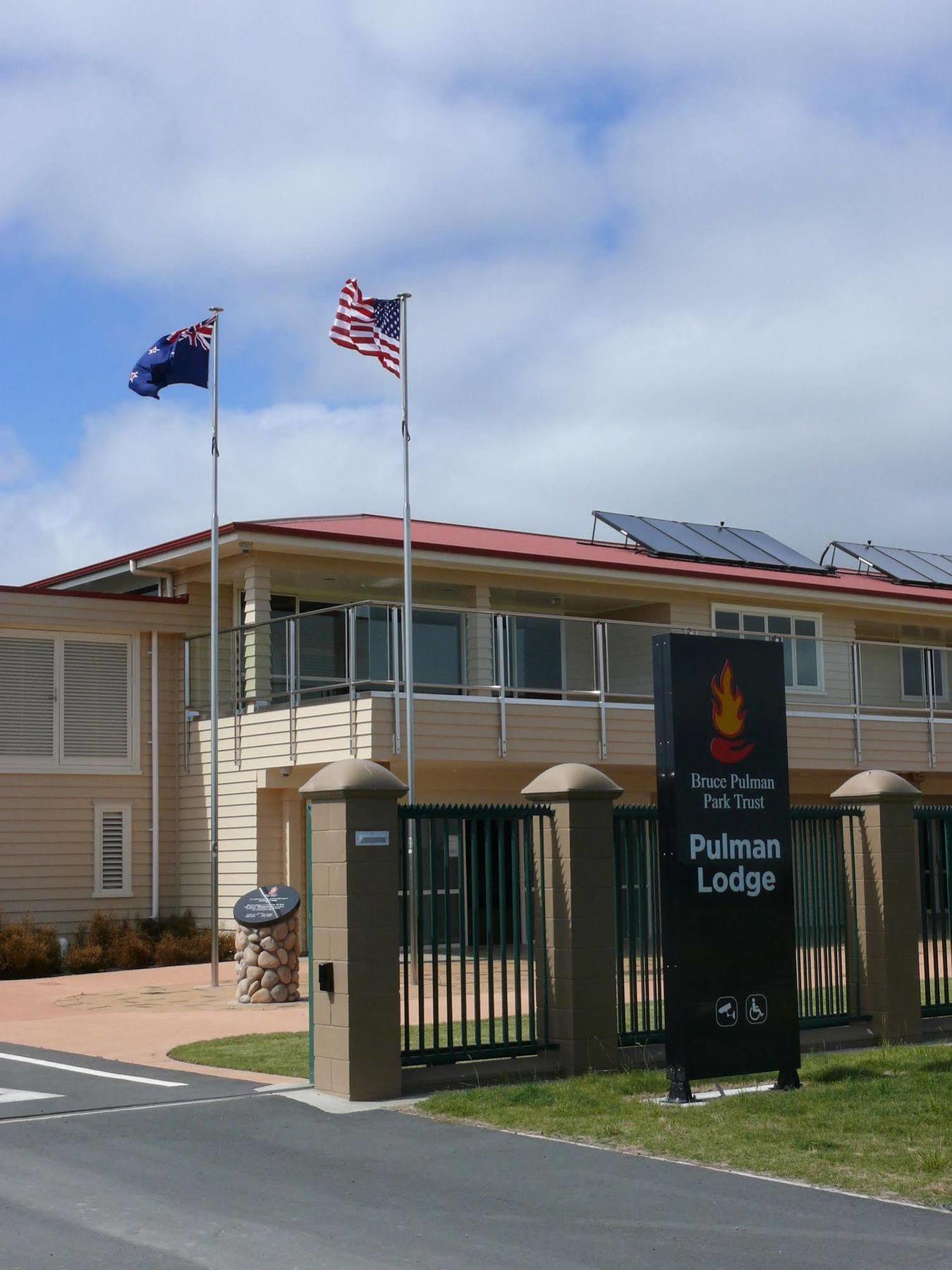 Bruce Pulman Lodge Papakura Dış mekan fotoğraf